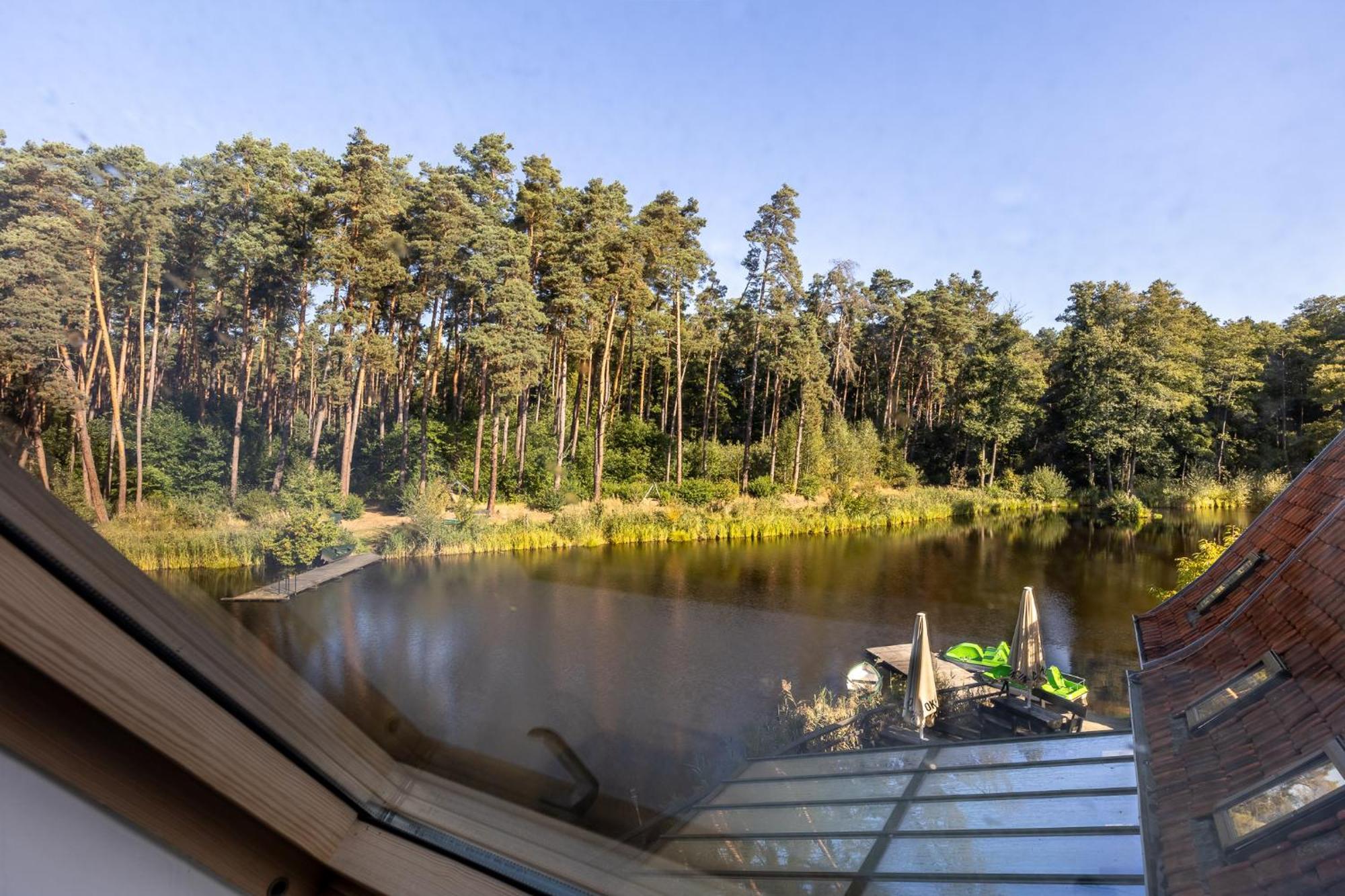 Bed and Breakfast Gosciniec Pod Zajacem Олесница Экстерьер фото